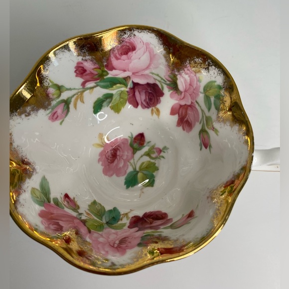 EUC RARE Royal Albert Crest Series Unnamed Gold Rose Bone China Teacup Saucer - Picture 8 of 10